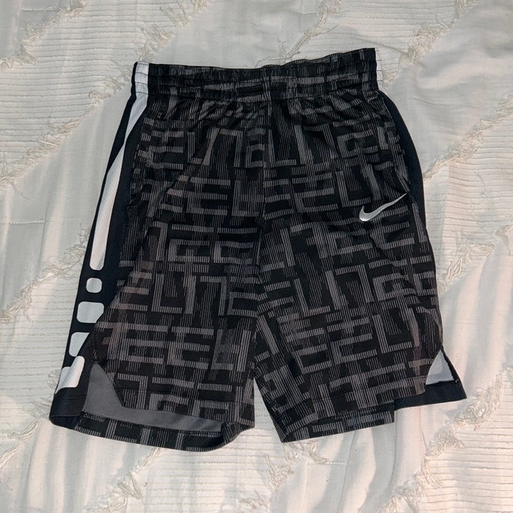 Nike Dry-Fit Shorts Boys